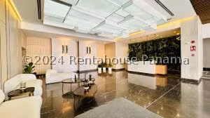 Alquiler de Apartamento con 125m2 en El Cangrejo PH Luxor 26-8896SR