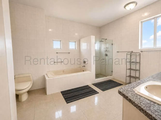 Apartamento en Venta en Costa del Este 26*8881Mfk
