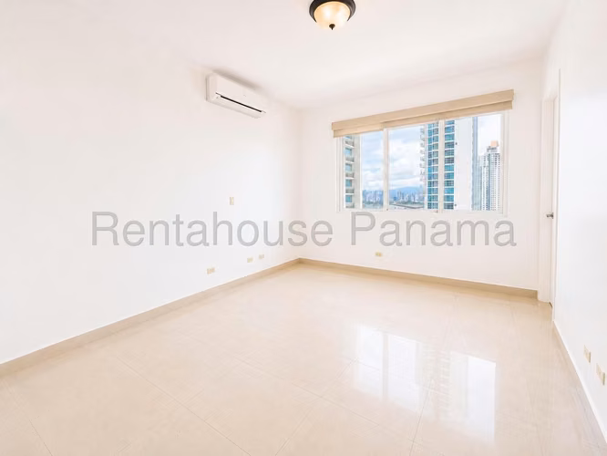 Apartamento en Venta en Costa del Este 26*8881Mfk