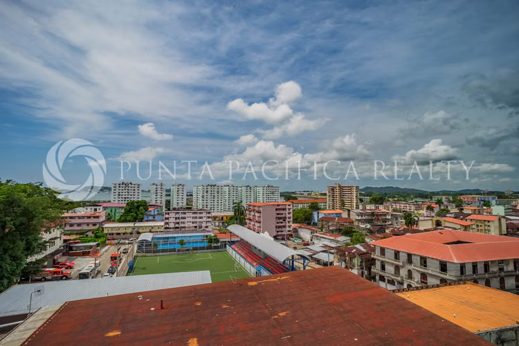 Renta departamento Casco Antiguo