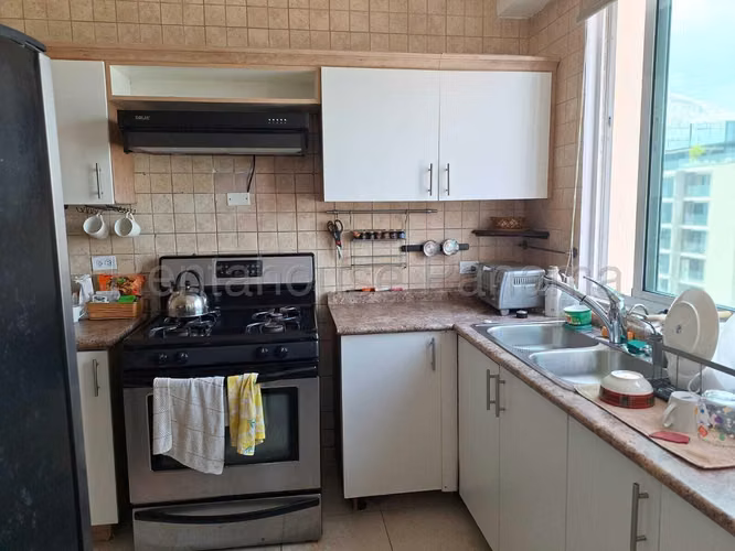 Se Vende Apartamento en San Francisco LA26-8904