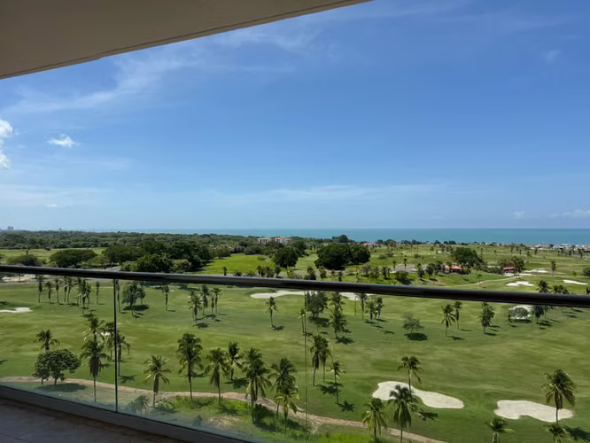 Venta de Apartamento en Vista Mar con Vistas al Golf y Marina - Imagen 3