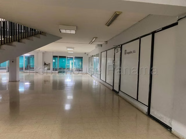 Local for Rent in Transistmica 26LRL8199
