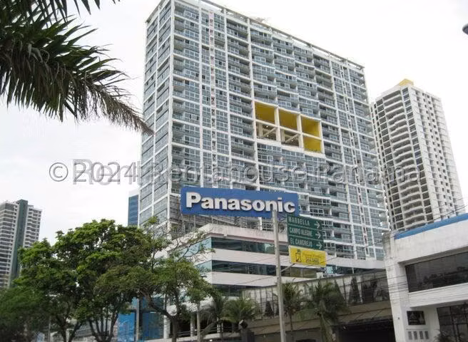 Apartment for sale on Avenida Balboa MDV26-8280