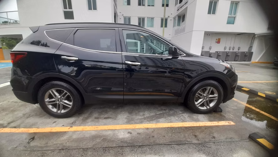 Hyundai Santa Fe Sport 2017 – Impecable, solo 55,100 millas