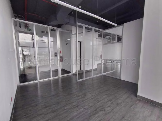 VENTA DE OFICINA EN SANTA MARIA ESM