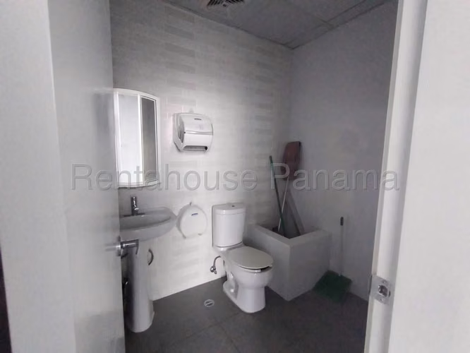 VENTA DE OFICINA EN SANTA MARIA ESM