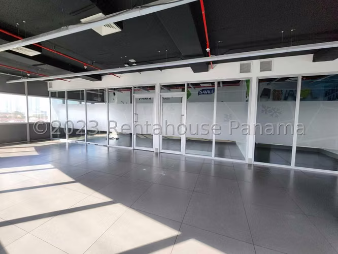 VENTA DE OFICINA EN SANTA MARIA ESM