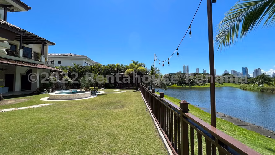 Vendo Casa en Santa Maria ISLAND ESTATE OF 23-4194