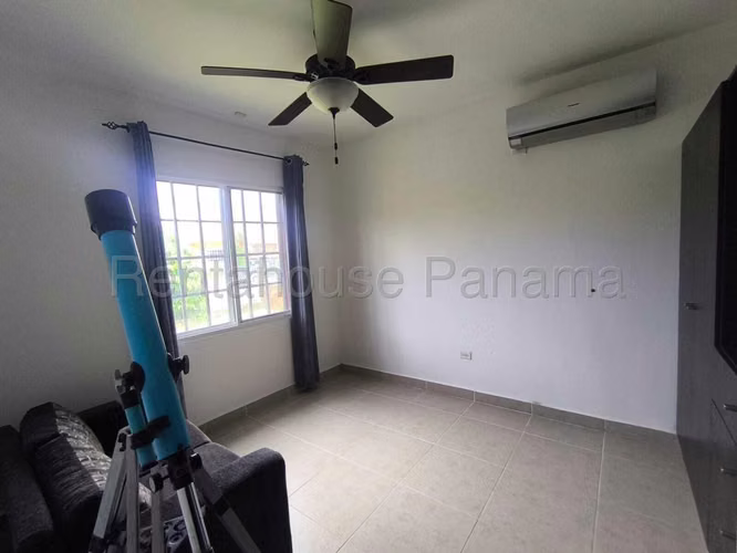Vendo Casa en Chame VILLAS DE LA COLONIA OF 26-560