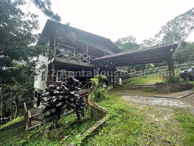 House for sale in Cerro Azul OF26-2101