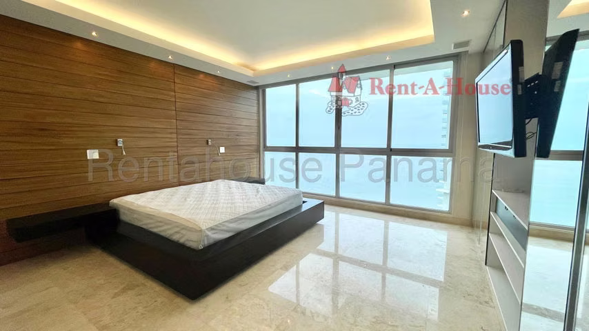 Se vende amplio apartamento de 163 mts con vista al mar en Punta Pacífica - Imagen 4