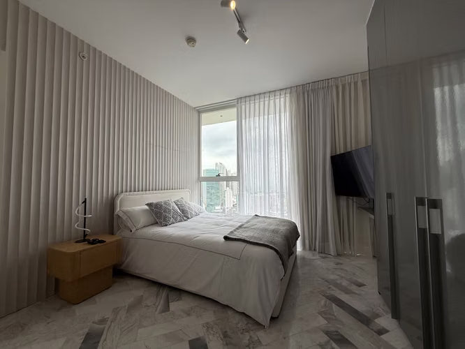 Se Alquila Apartamento de Lujo – PH Wanders  Marbella 3 rec 4 baños