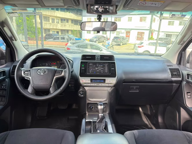 TOYOTA PRADO 2019 - Imagen 6