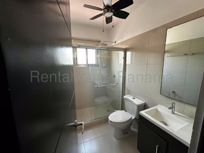 Casa en Venta en Woodlands Panama Pacifico 25YCG8846