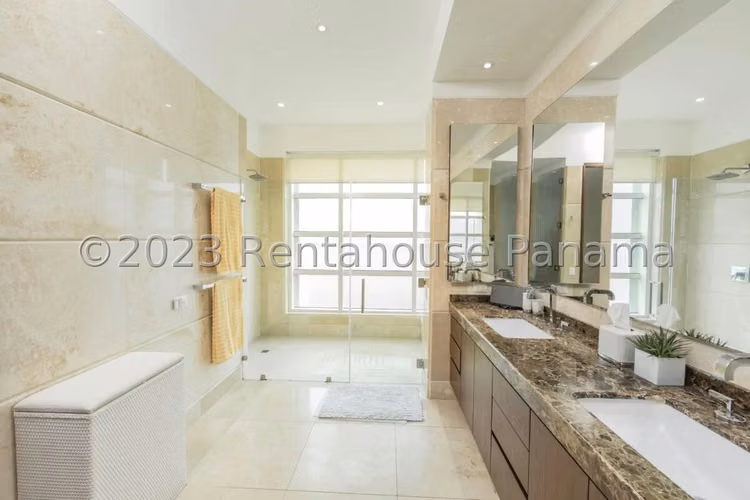 Se Vende Apartamento en Costa del Este LA23-9074 - Imagen 10