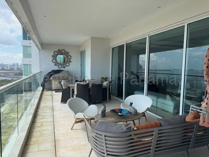 Se Vende Apartamento en Costa del Este LA26-5276 - Imagen 2