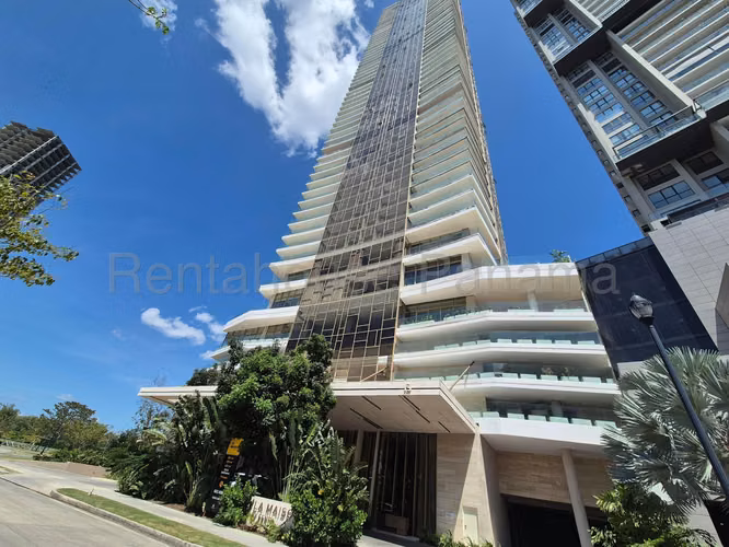 Apartment for Sale in Santa Maria LA25-7844