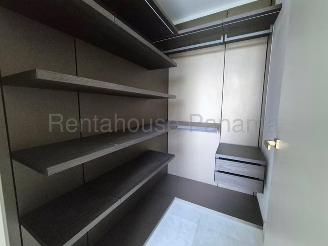 Se Vende Apartamento en Santa Maria LA25-7844