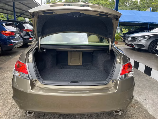 HONDA ACCORD 2010