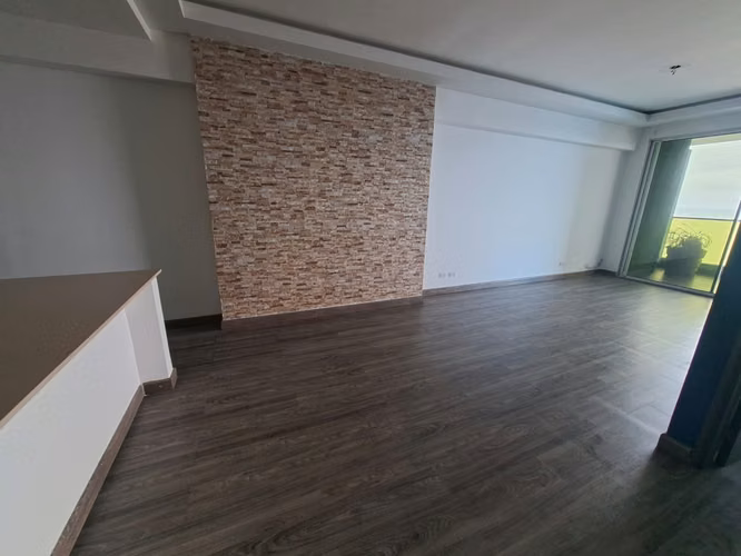 Venta de Apartamento con vista panorámica a la Bahía de Panamá -Avenida Balboa