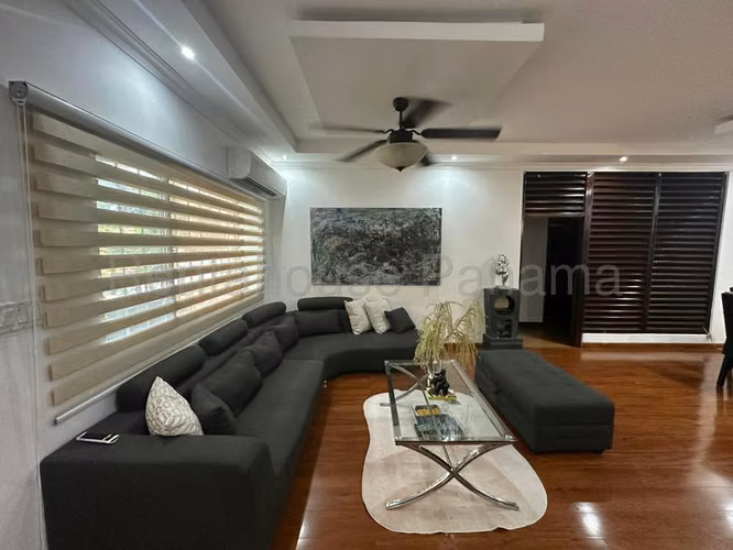 Venta de casa en Albrook 26MVCH8918