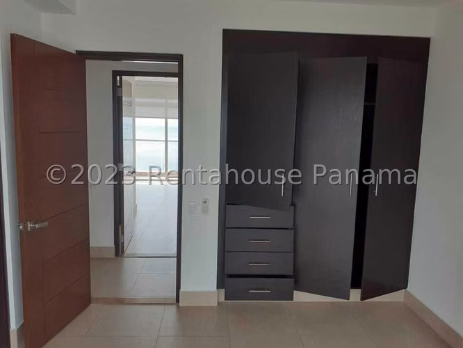 VENTA DE APARTAMENTO COSTA DEL ESTE GM