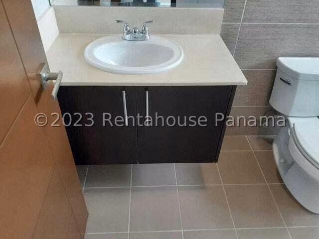 VENTA DE APARTAMENTO COSTA DEL ESTE GM