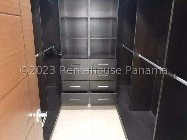 VENTA DE APARTAMENTO COSTA DEL ESTE GM