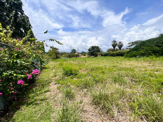 Venta de hermoso terreno en Coronado en Paseo Las Quintas