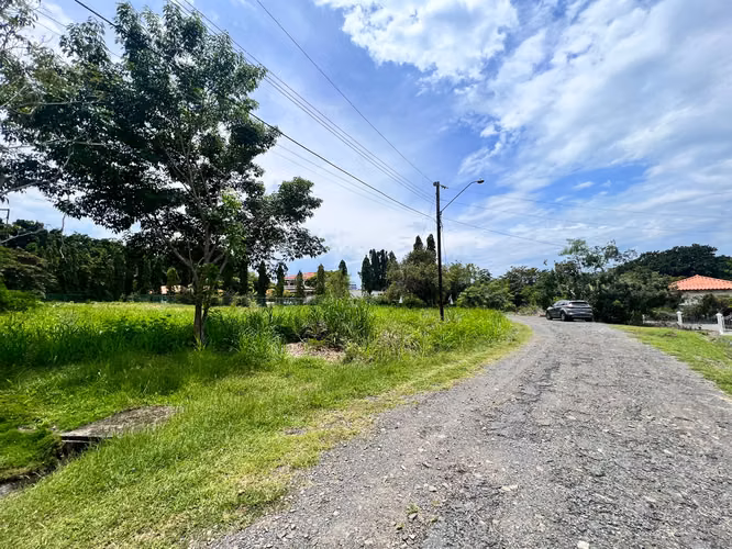 Venta de hermoso terreno en Coronado en Paseo Las Quintas