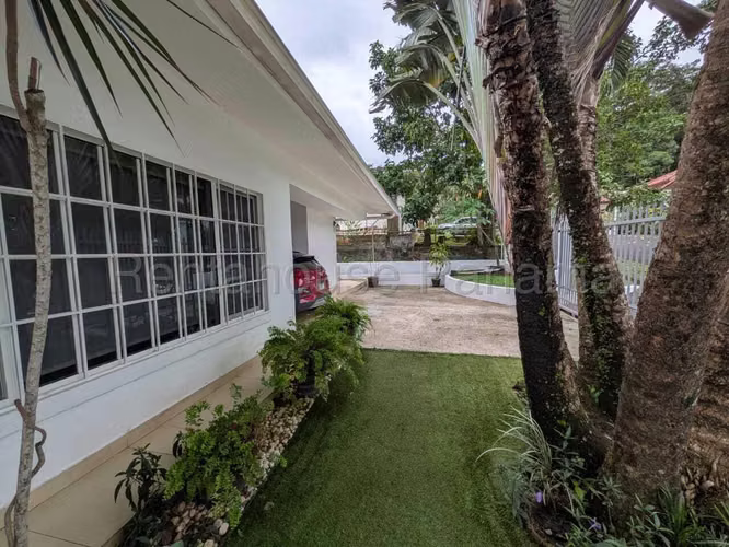 Hermosa Casa en Venta en Curundu 26*2744Mfk - Imagen 16