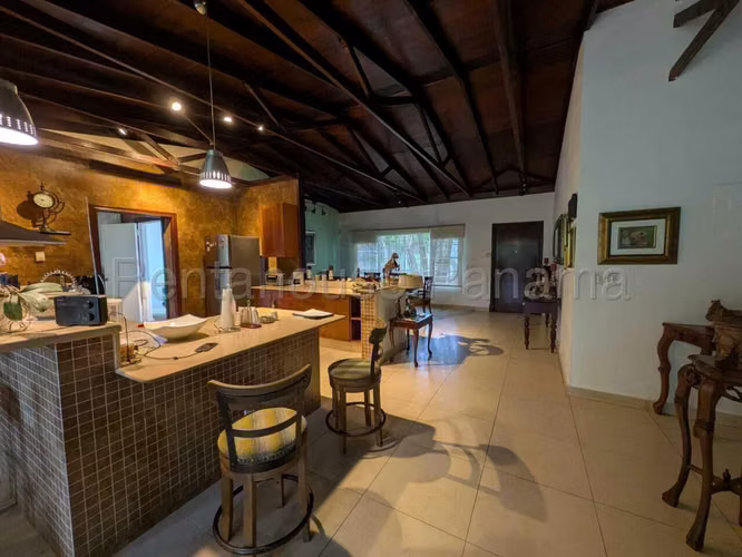 Hermosa Casa en Venta en Curundu 26*2744Mfk - Imagen 11