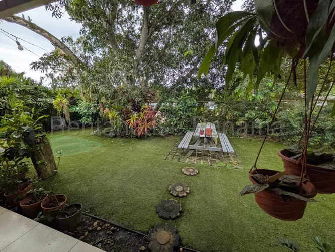 Hermosa Casa en Venta en Curundu 26*2744Mfk - Imagen 17