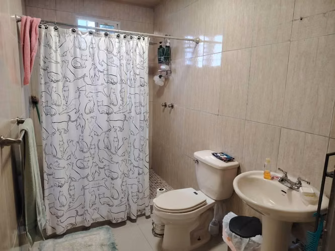 VENDO CASA EN PRADERAS SAN LORENZO