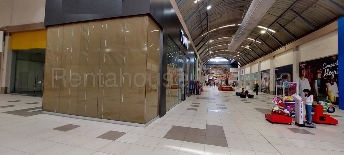 VENTA LOCAL COMERCIAL MEGAMALL TOCUMEN - Imagen 2