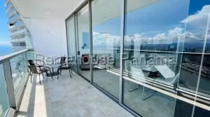 Alquiler de Apartamento con 92m2 en Punta Pacifica PH Toc 26-8927SR