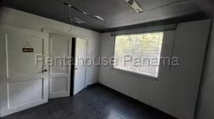 Venta de Casa con 713m2 en San Francisco 26-8935SR