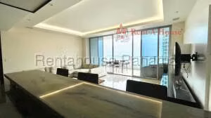 Venta de Apartamento con 161m2 en Punta Pacifica PH Dupont 26-8932SR