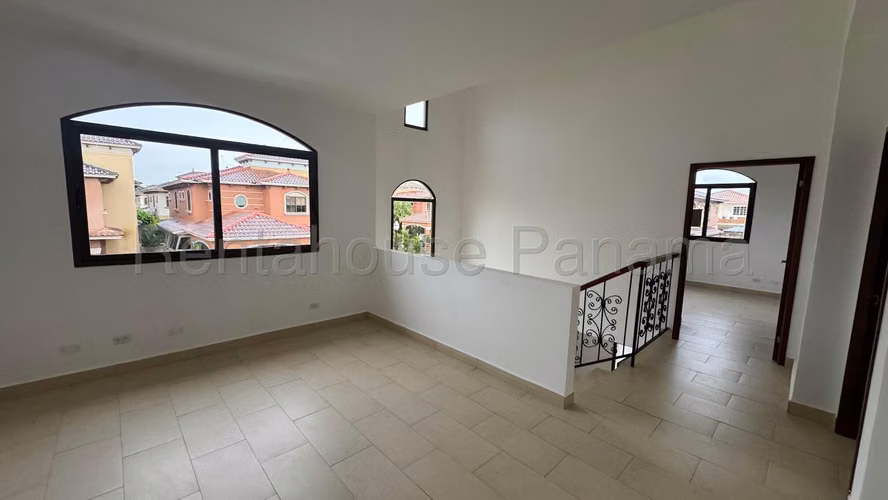 Venta de Casa en Costa Sur El Doral Solo Cliente Directo MC
