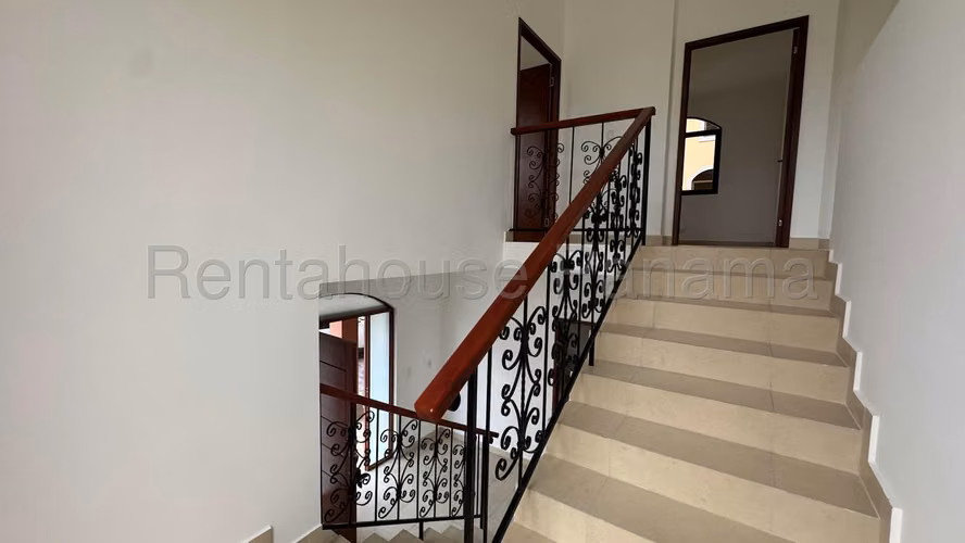 Venta de Casa en Costa Sur El Doral Solo Cliente Directo MC