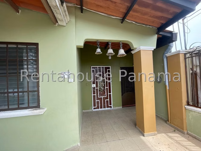 Vendo Casa en Brisas Del Golf OF 25-3602