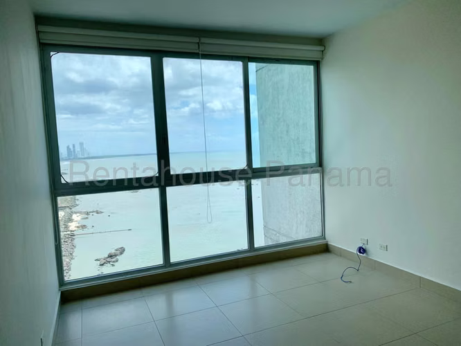 Venta de Apartamento en Punta Pacifica Ph Oceanaire NS