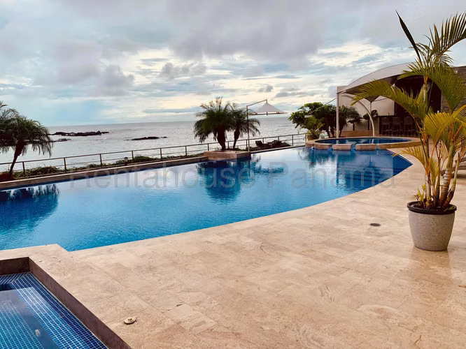 Venta de Apartamento en Punta Pacifica Ph Oceanaire NS