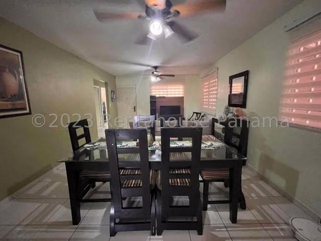 Casa en venta Quintas Reales Villa Zaita ELP25-1625