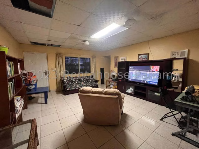 Casa en venta Villa Zaita ELP 26-2378