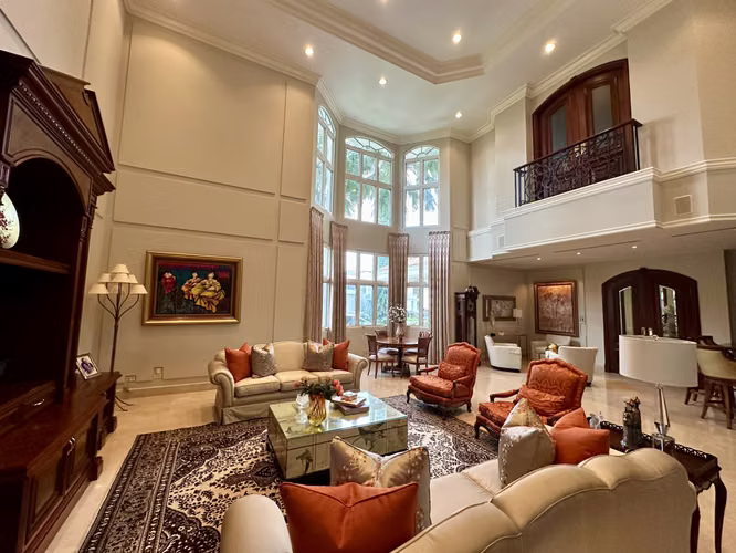 RESIDENCIA DE LUJO EN ROYAL PACIFIC - 5Rcs -$ 3.4M
