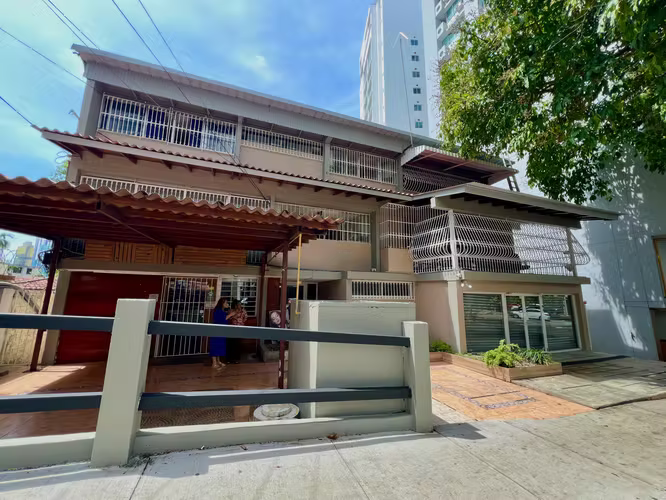 VENTA EDIFICIO PARA PROYECTO EN EL CANGREJO C/LOCALES P/INVERSION LT - Imagen 1
