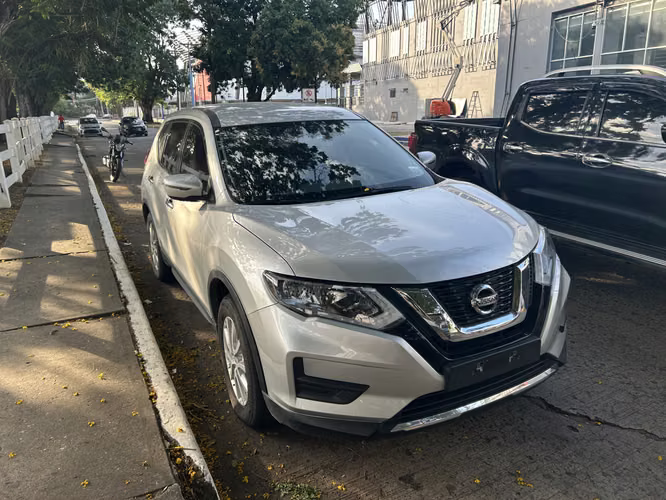 Nissan X-Trail 2020 (7 pasajeros) ¡Excelente Oportunidad!