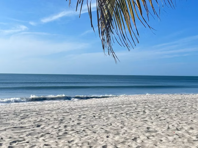 Melissa Foster Luxury vende apartamento en PH AIRES DEL MAR, Playa Caracol. MFR2021